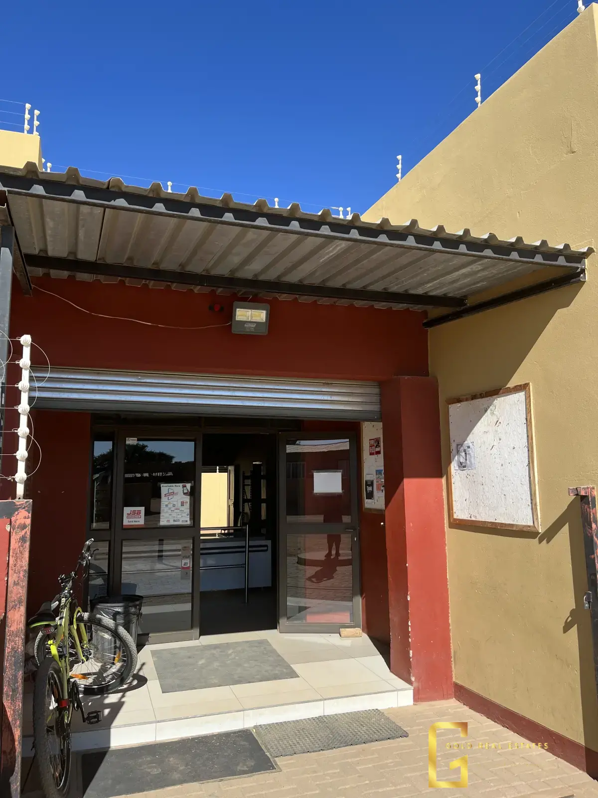 HUGE PRICE DROP - FOR SALE - REHOBOTH - OPERATIONAL MINI MARKET AND RETAIL SHOP